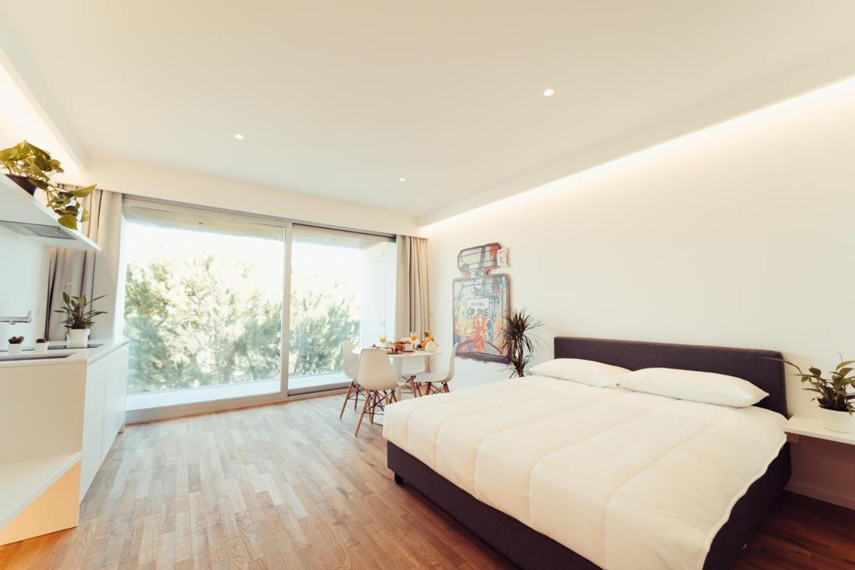 Marina Gardens Boutique&Suites Francavilla Al Mare Ngoại thất bức ảnh
